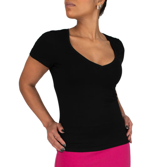 Ruth - V-neck Tee - Black